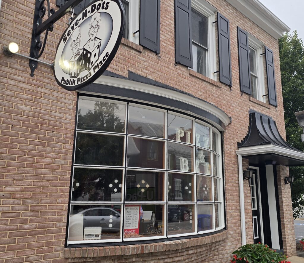 front left angle view of Seve-N-Dots Publik Pizza Place in Carlisle, PA - Awesome Carlisle! - Slice of Pizza Reviews in Carlisle, PA